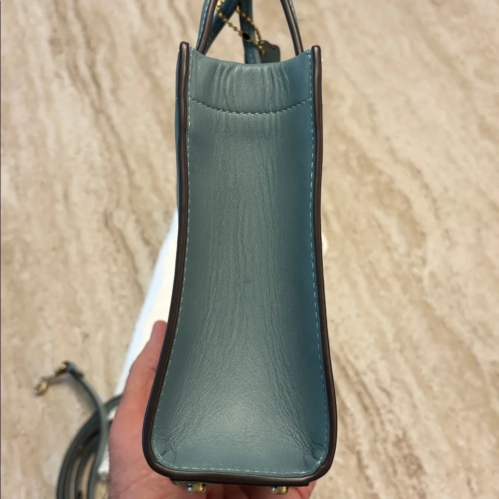 Coach Glove Tanned Mini Cashin Tote/Crossbody Bag in Beautiful Sage Leather - Picture 3 of 11